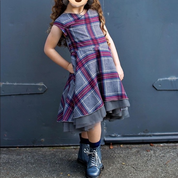 Precious Fall Girls Dress! Perfect for Fall photos. I LOVE this dress! - Picture 5 of 6